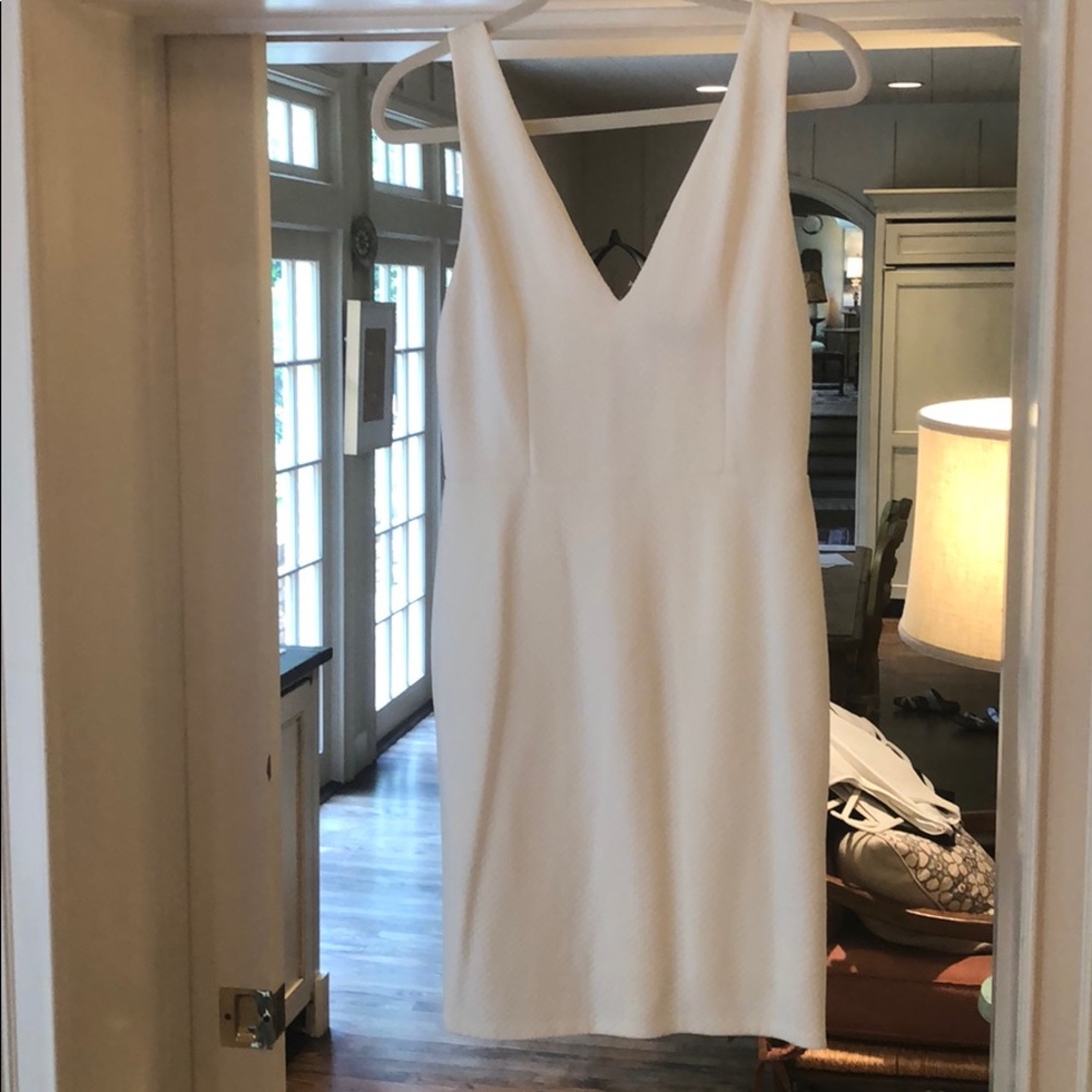 Alice + Olivia white cotton V-neck dress-Size 10